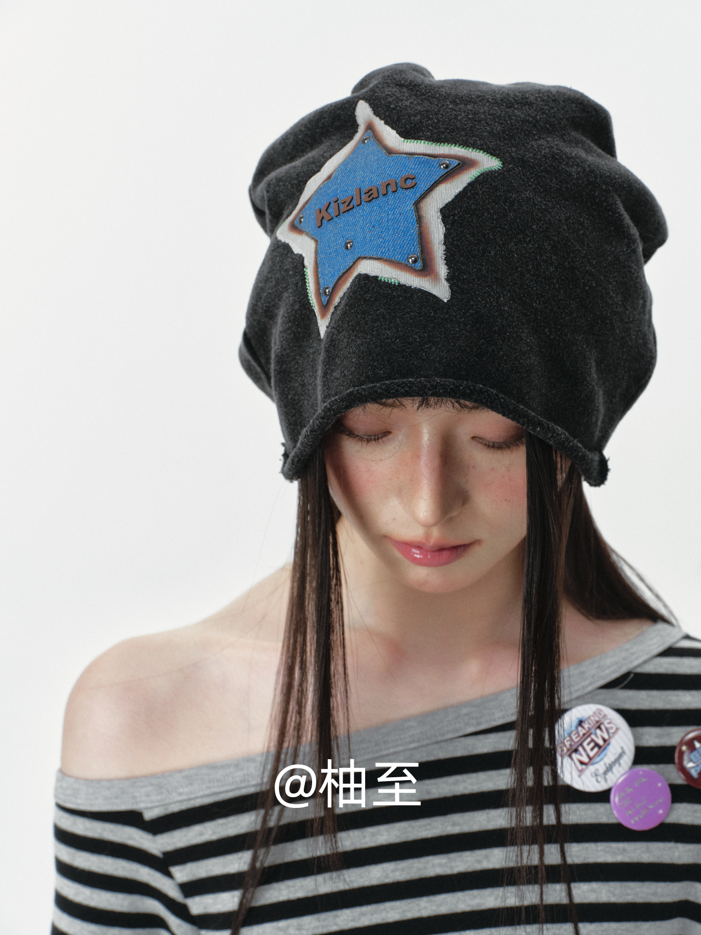 Black Star Print Slouchy Beanie – Oversized Star Head Wrap Hat