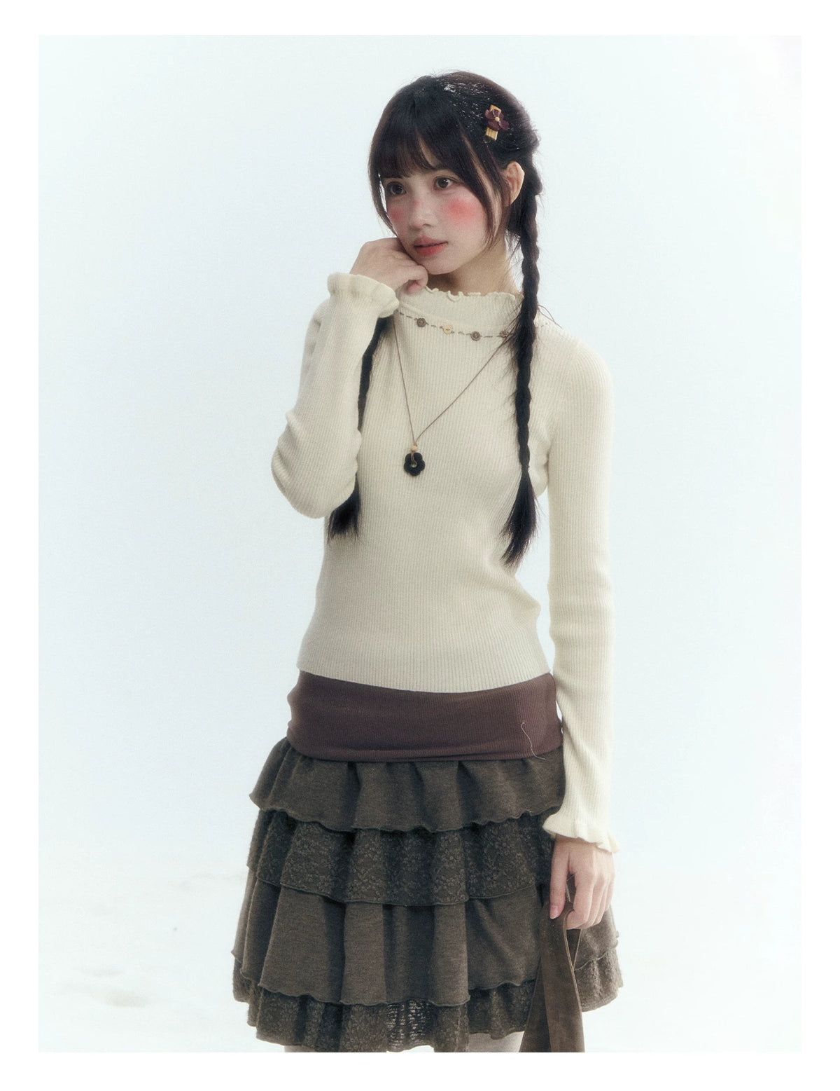 Horridale - Vintage Ruffle-Trim Wool-Blend Mock Neck Top (White Almond / Dark Gray)
