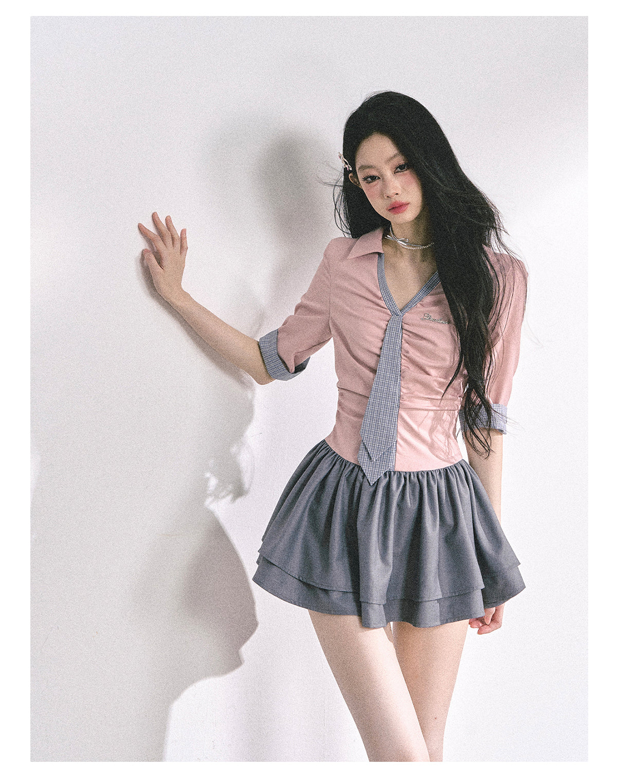 少也眼 "London Chronicle" Structured Plaid Puff-Sleeve Mini Shirt Dress - Gray Pink
