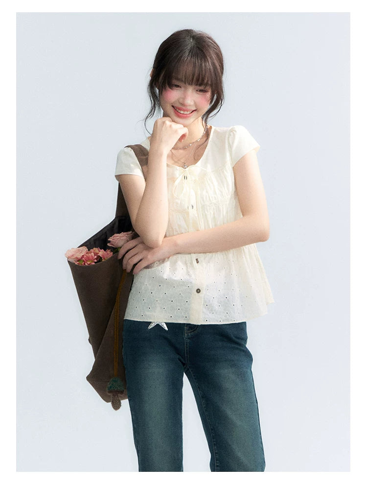 "Vintage Ribbon" Beige Bow Tie Lace Trim Blouse