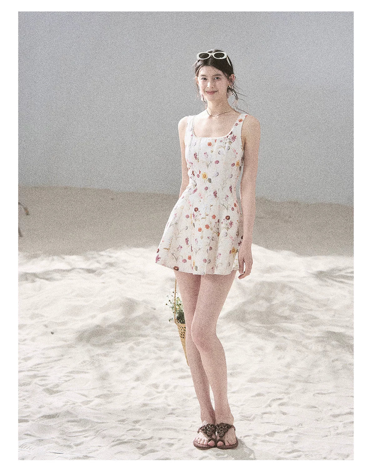 "Chamomile Summer" Dutch Cheese Floral Lace Pinafore Mini Dress 46345