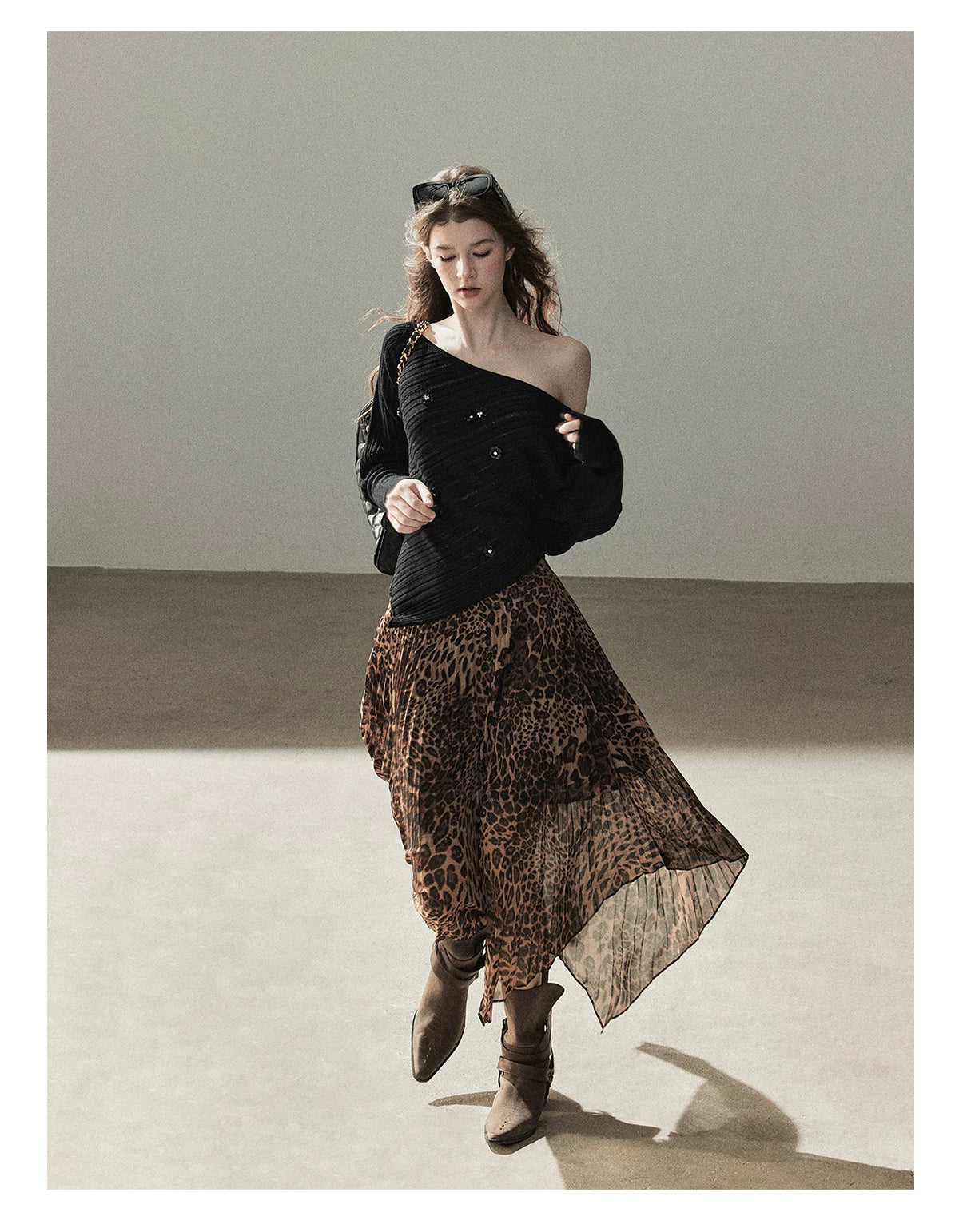 AOMALM - “Cocoa Leopard” Pleated Asymmetric Midi Skirt