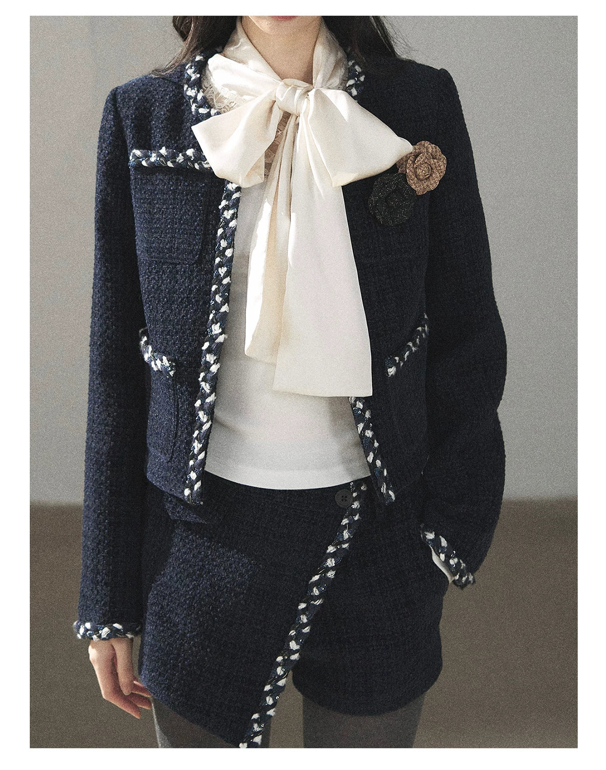 AOMALM - "Cloud Trails" Dutch Cream Lace Bow Knit Top