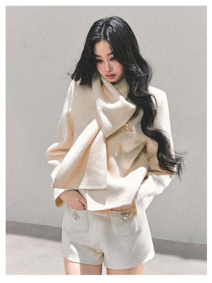 少也眼 “Twilight Forest" Woolen Oversized Coat - White