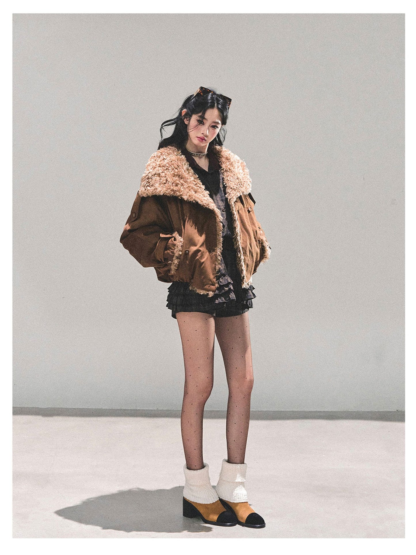 少也眼 "Velveted Winter" Cozy Shearling Fleece Jacket - Coffee Brown