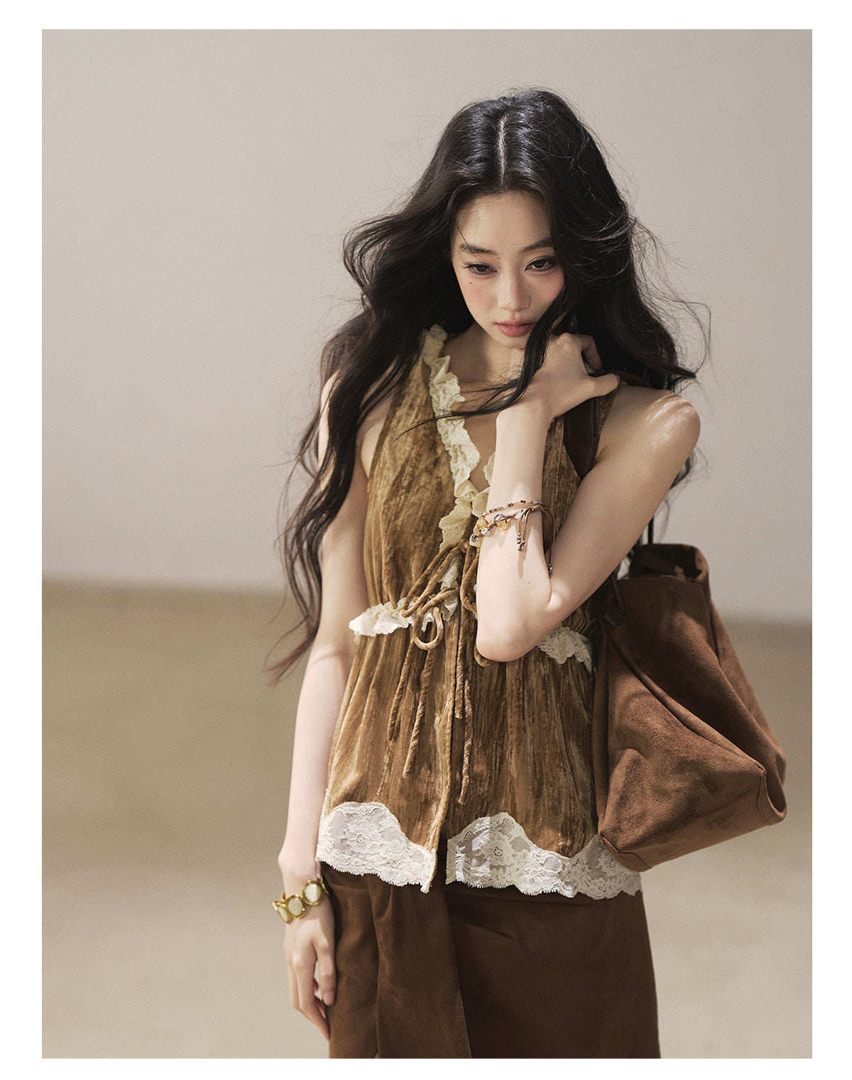 170726 "When the Begonias Fall" Roasted Pecan Lace Sleeveless Blouse