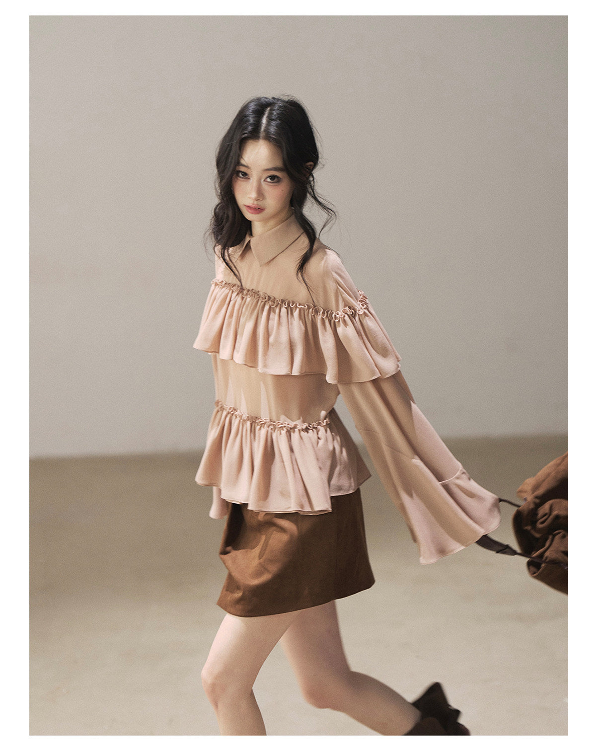 170726 "Veiled in the Evening Mist" Milk Tea Ruffle Blouse