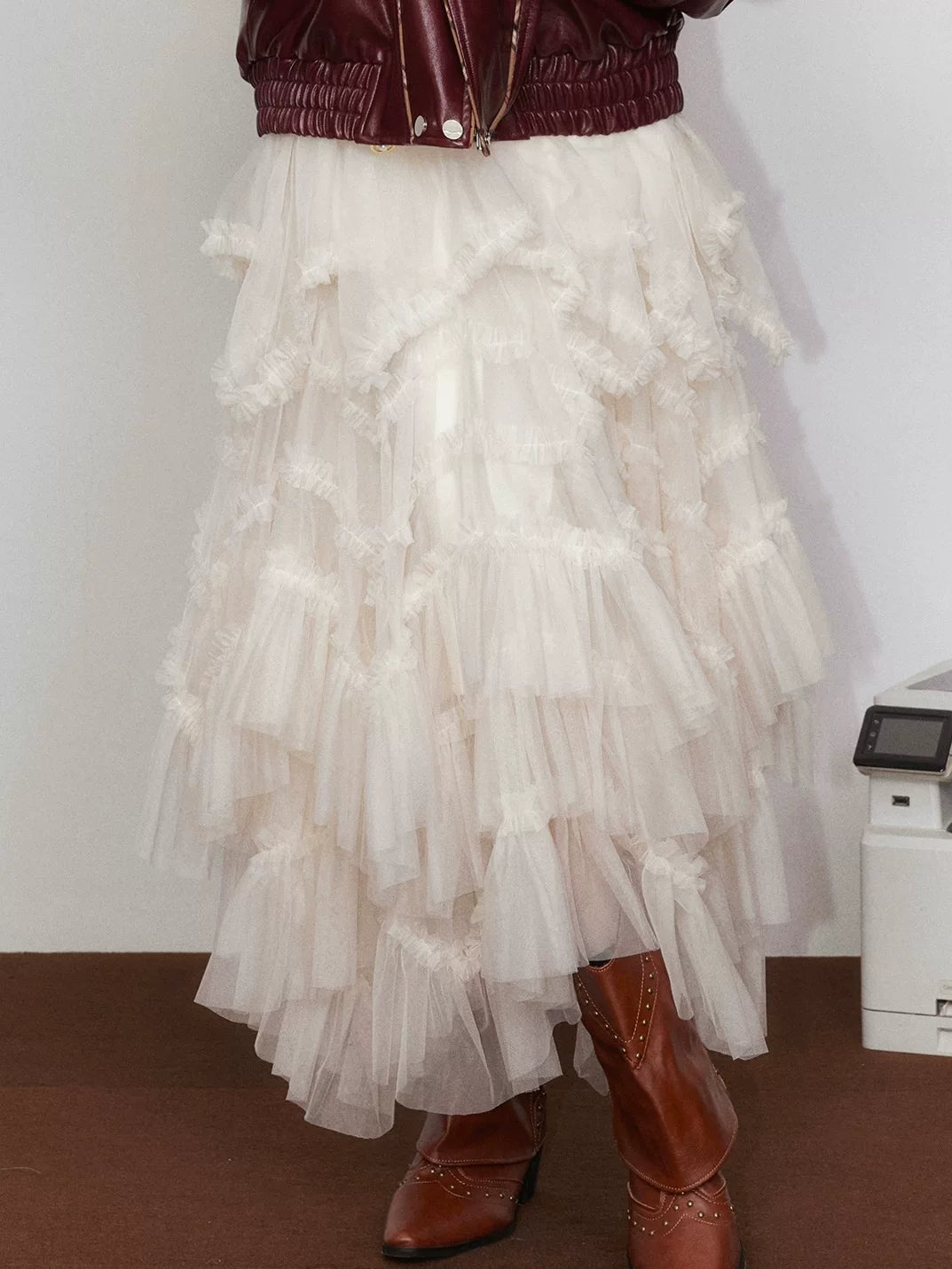 Elegant Beige Full-Length Voluminous Tulle Maxi Skirt
