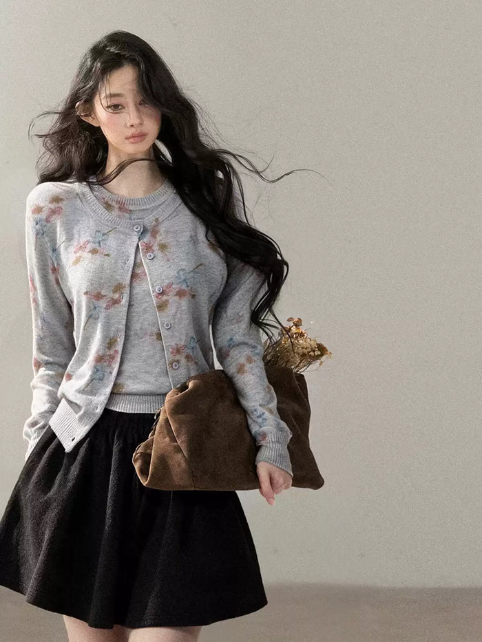 AOMALM - Cloud Gray Floral Wool-Blend Cardigan and Vest Set