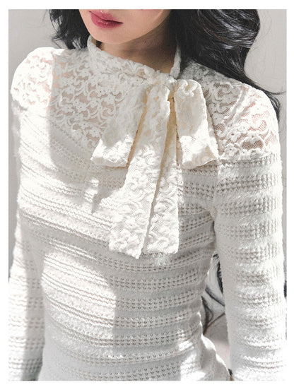 少也眼 “Monochrome Whispers" Lace Long-Sleeve Top - White