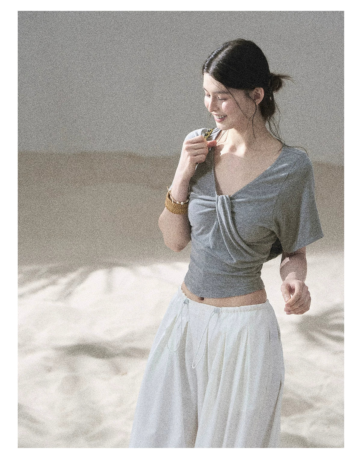 "Moonlight on Water" Twist-Front Cropped T-Shirt (Silver Mink Gray/ Mist Blue)
