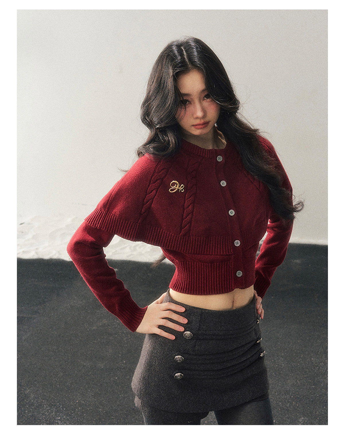 少也眼 "Miss Daisy" American Cable Knit Cape Sweater in Falu Red
