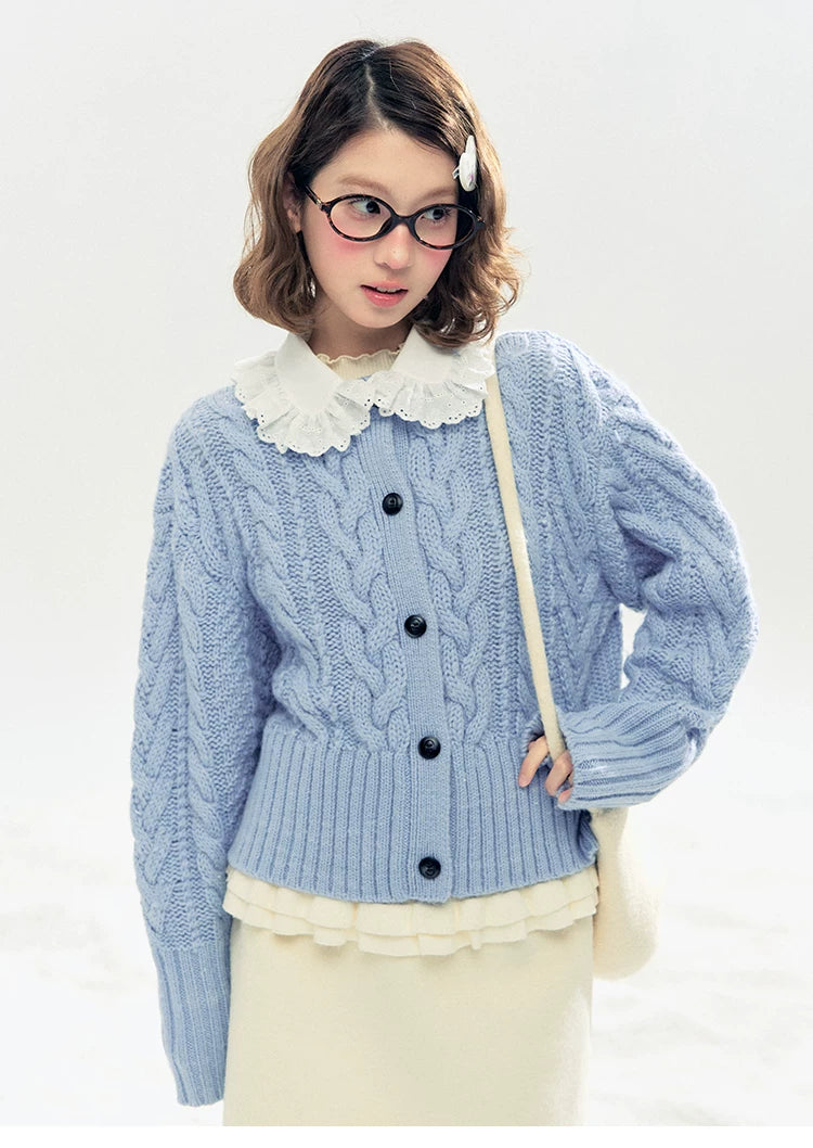 "Cotton Mousse" Cable Knit Cardigan with Detachable Ruffle Collar (Cotton Blue/ Soft White)