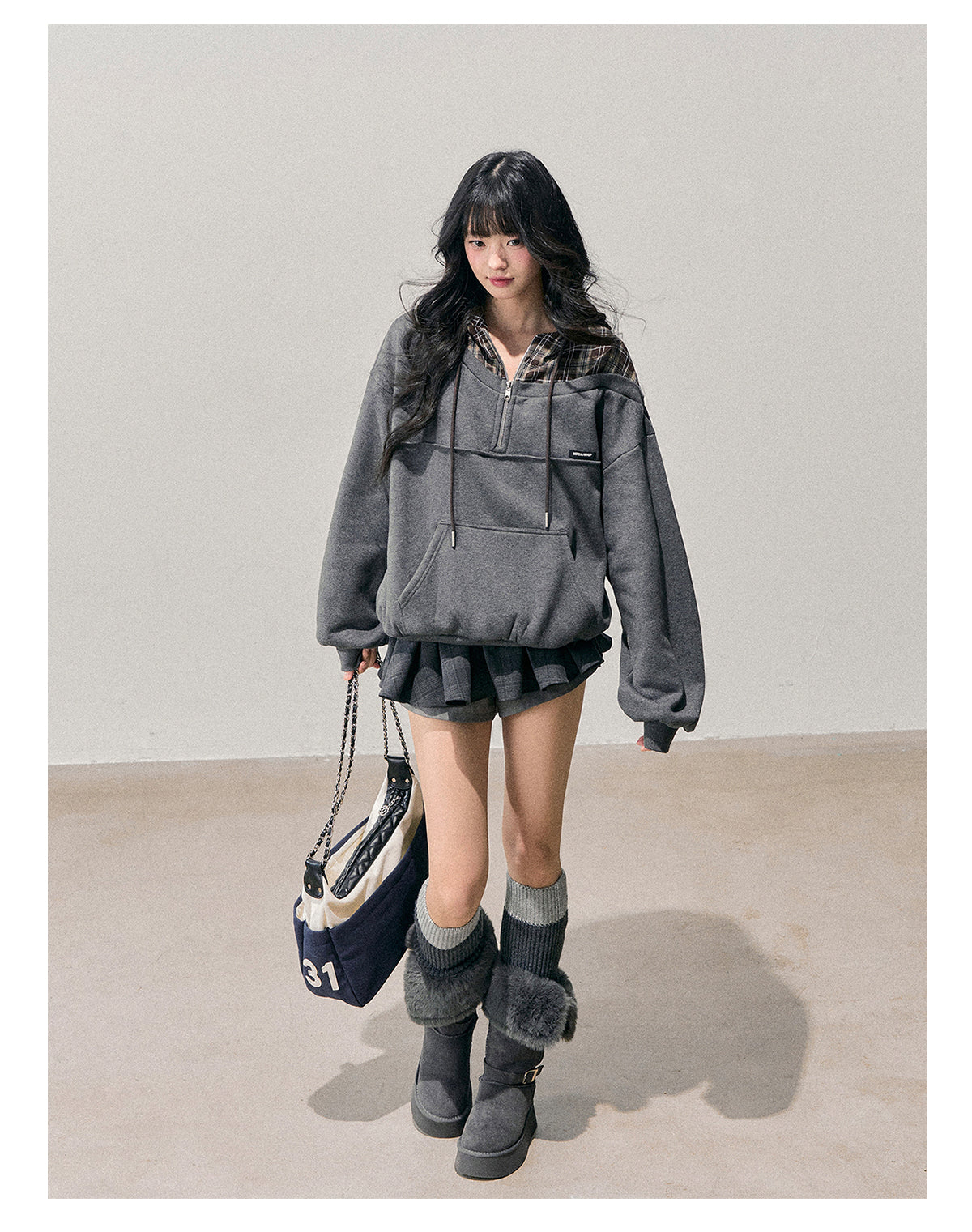 少也眼 “Silent Density” Two-in-One Plaid Hoodie Sweatshirt