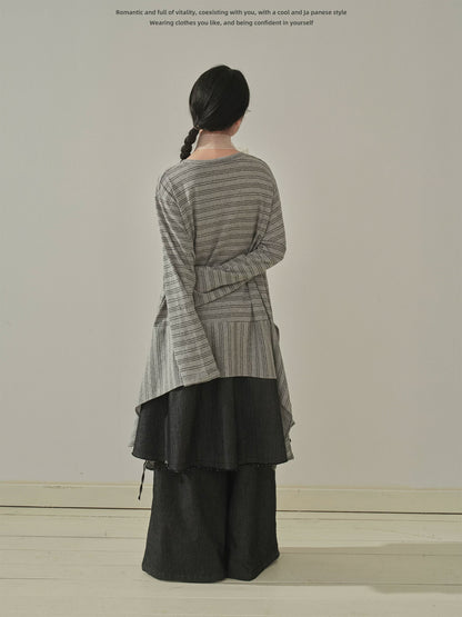 "Vintage Rhythm" Asymmetrical Knit Stripe Long Sleeve T-Shirt (Black / Gray)