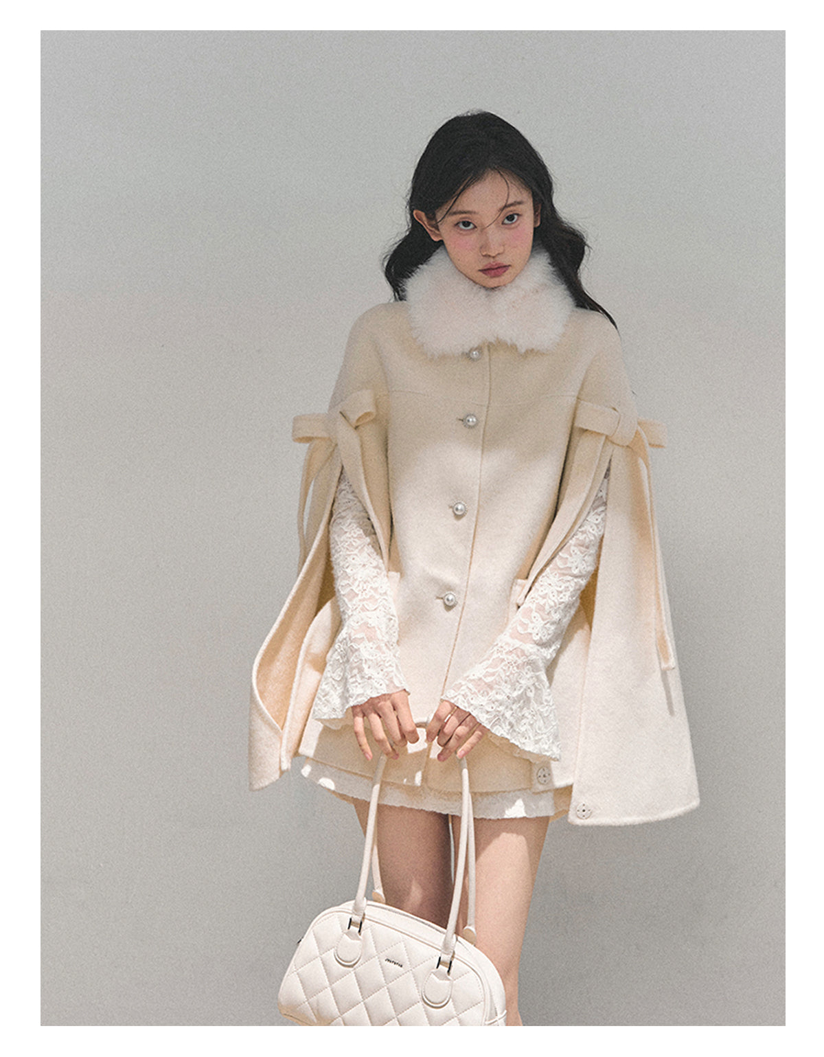 少也眼 “Snowland’s Tenderness” Wool Cape Coat with Detachable Fur Collar