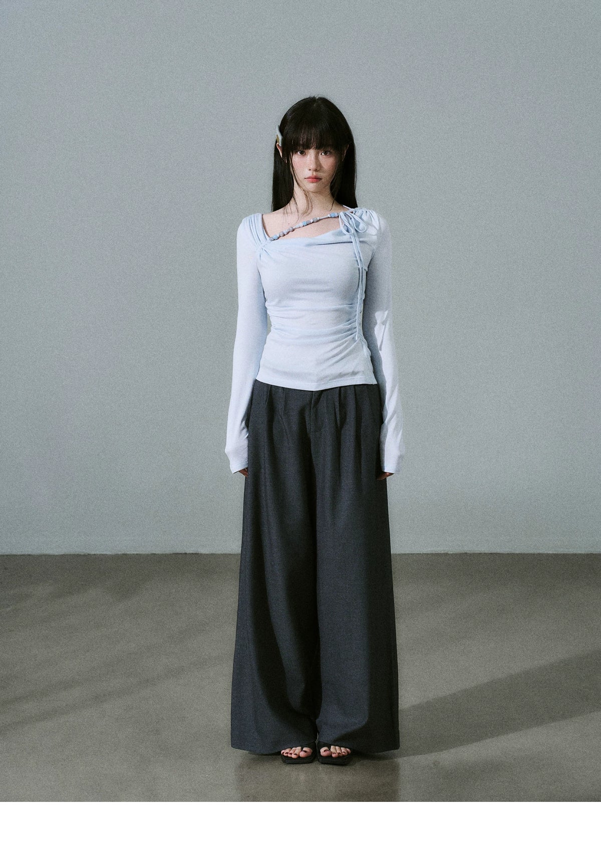 LOST FOREST - Low-Rise Triple-Pleat Wide-Leg Trousers (Black / Red Brown / Gray)