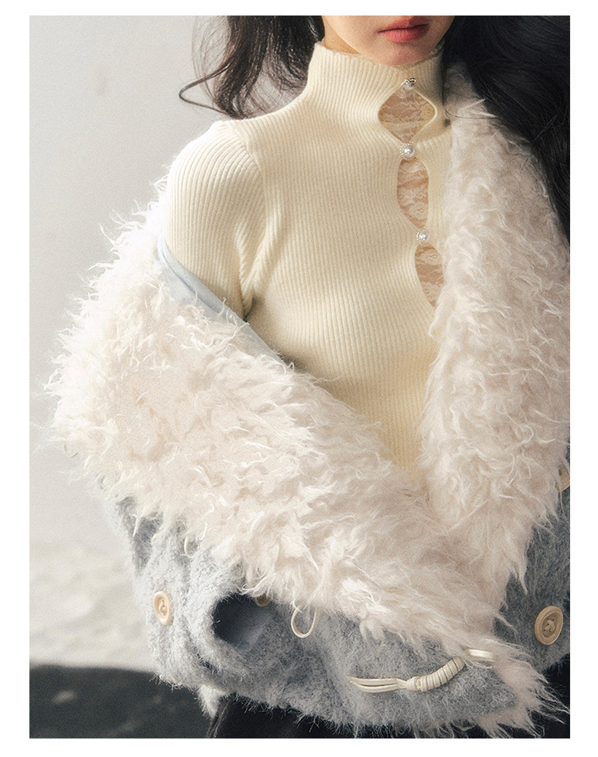 少也眼 "I Drown in Blue" Padded Winter Coat - Glacier Blue