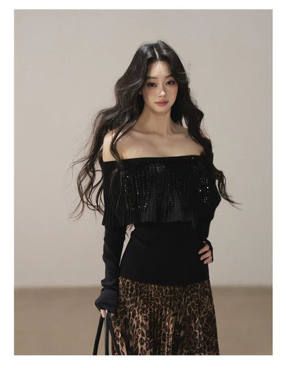 AOMALM - "Beyond the Pleats" One-Shoulder Long-Sleeve Knit Top