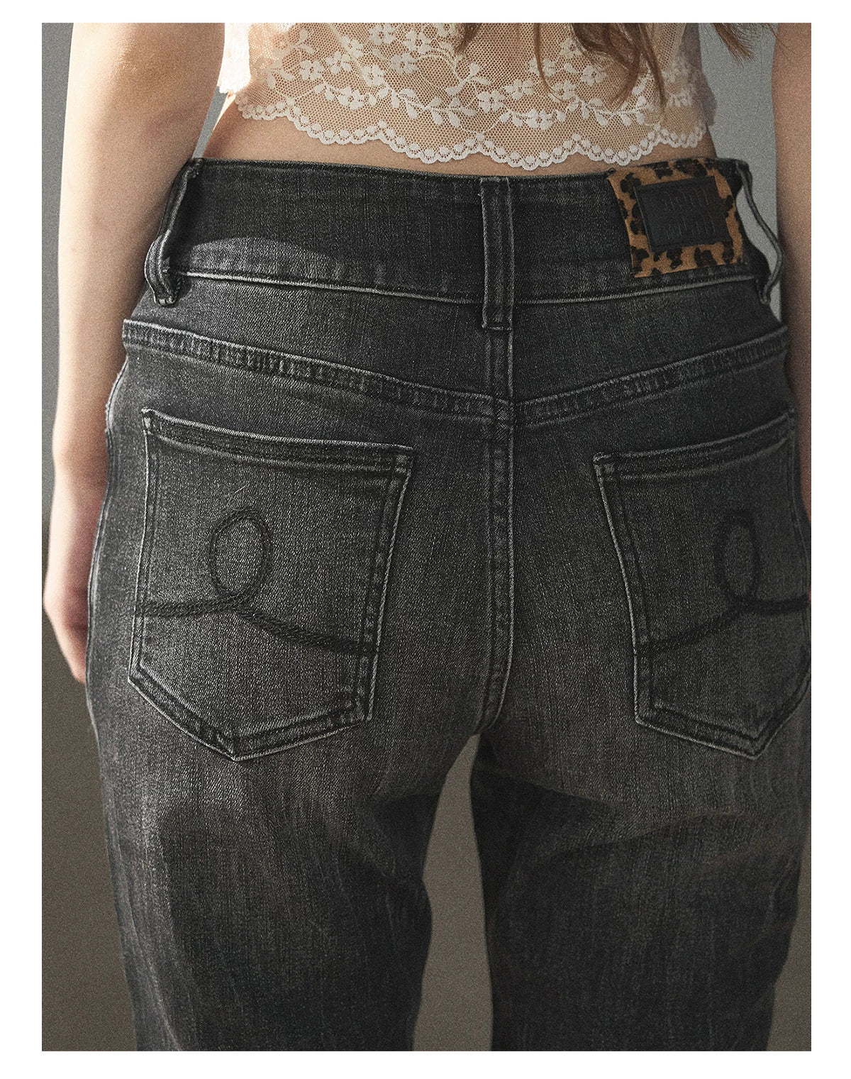 AOMALM - “Her Shoreline” American Vintage Slim Flare Jeans (Rock Black / Vintage Blue)