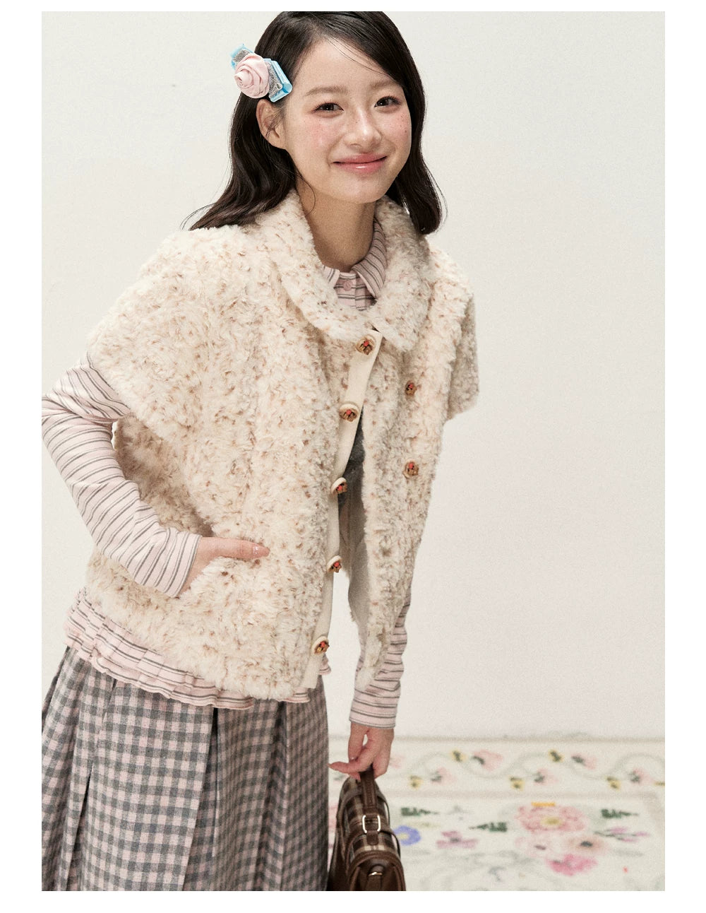 [RF] Cream Beige & Chestnut Speckle Plush Short-Sleeve Vest Jacket with Peter Pan Collar