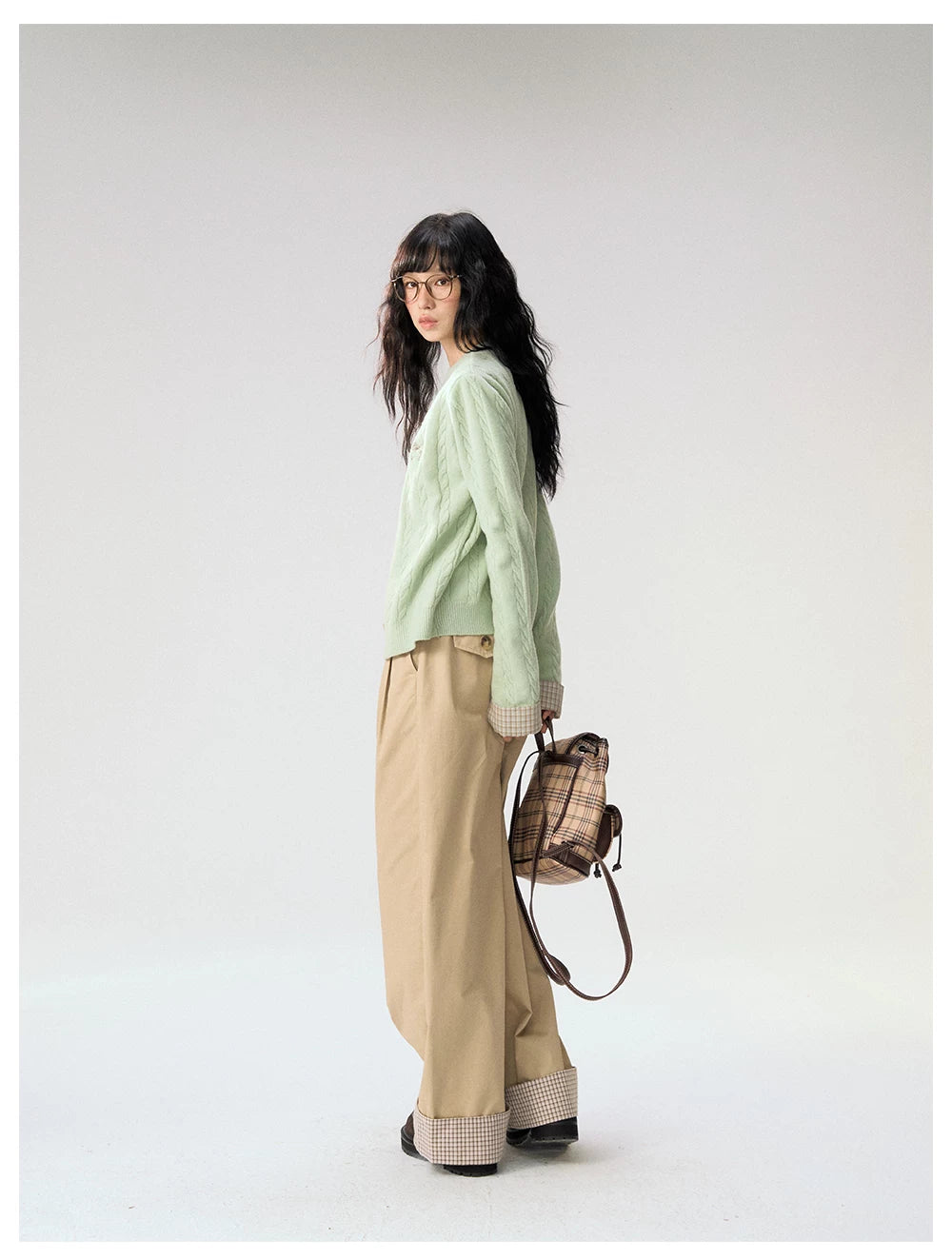 [CAN] "Strawberry Toast" Khaki Plaid Cuff Wide-Leg Pants