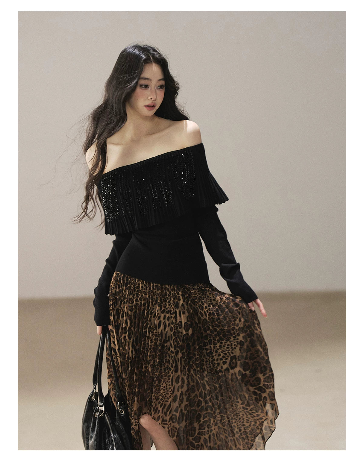 AOMALM - "Beyond the Pleats" One-Shoulder Long-Sleeve Knit Top