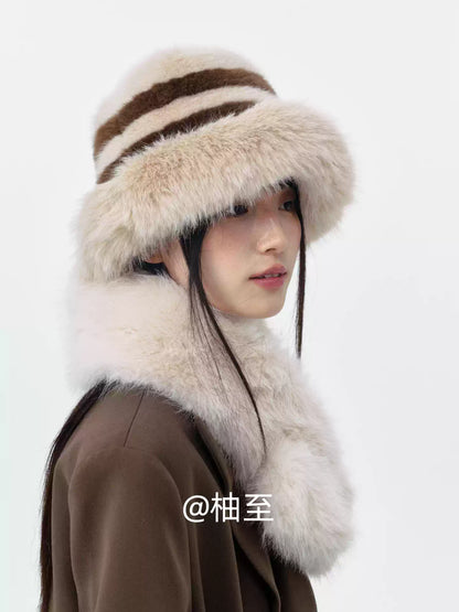 Off White Striped Plush Hat & Scarf Set – Cozy 2-Piece Winter Ensemble