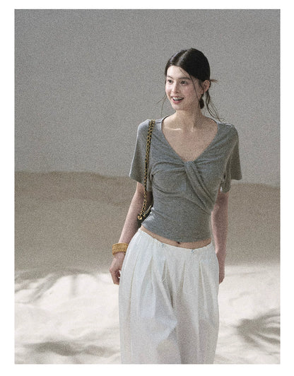 "Moonlight on Water" Twist-Front Cropped T-Shirt (Silver Mink Gray/ Mist Blue)