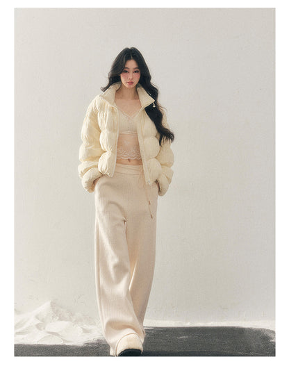 181225 “She Gazes at the Snow” White Duck Down Cropped Jacket - Milky Apricot White