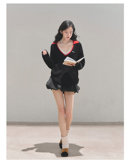 少也眼 “Before Nightfall Melts” Wool-Blend V-Neck Contrast Collar Sweater 6441568