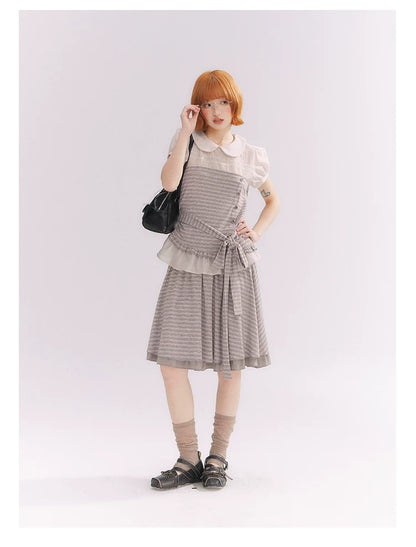 “Old Keepsake Letters” Frost Gray Doll Collar Lace Two-Piece Set
