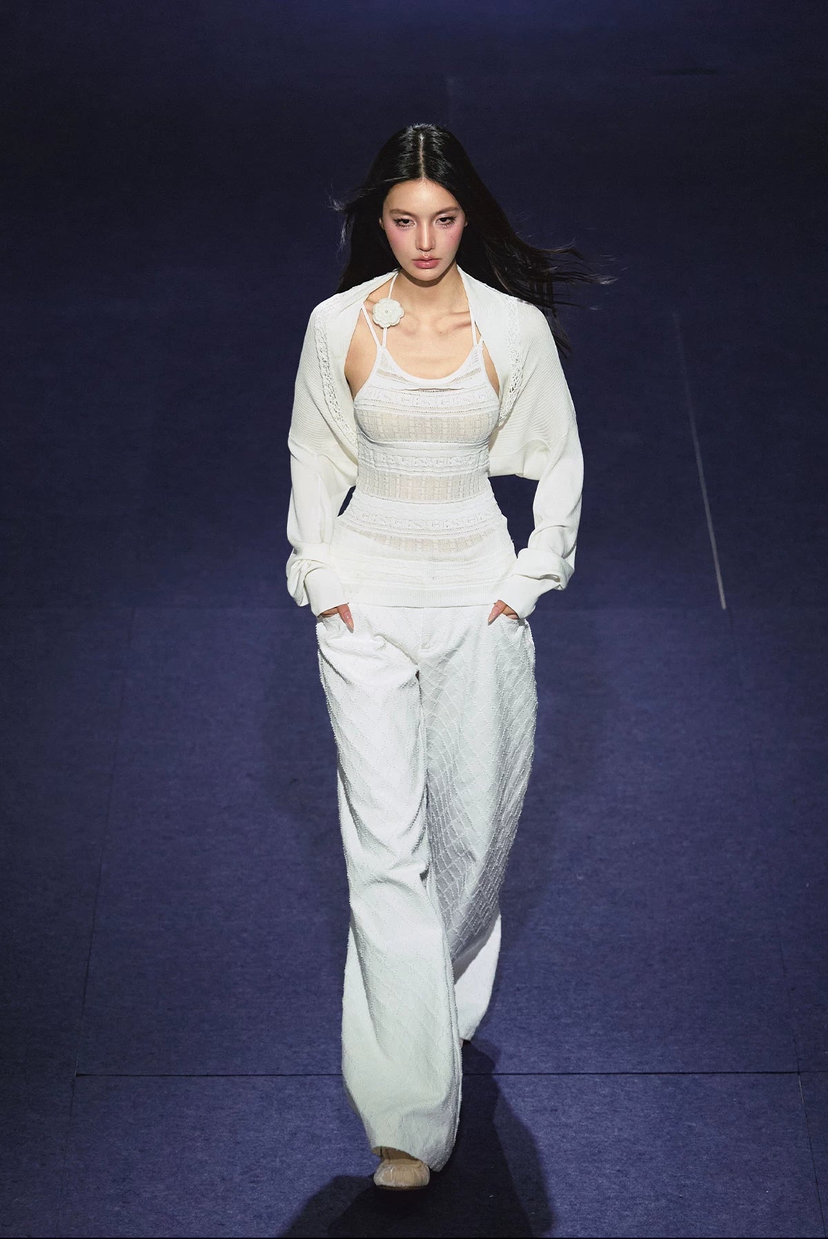 White High-Waisted Wide-Leg Cotton Jeans