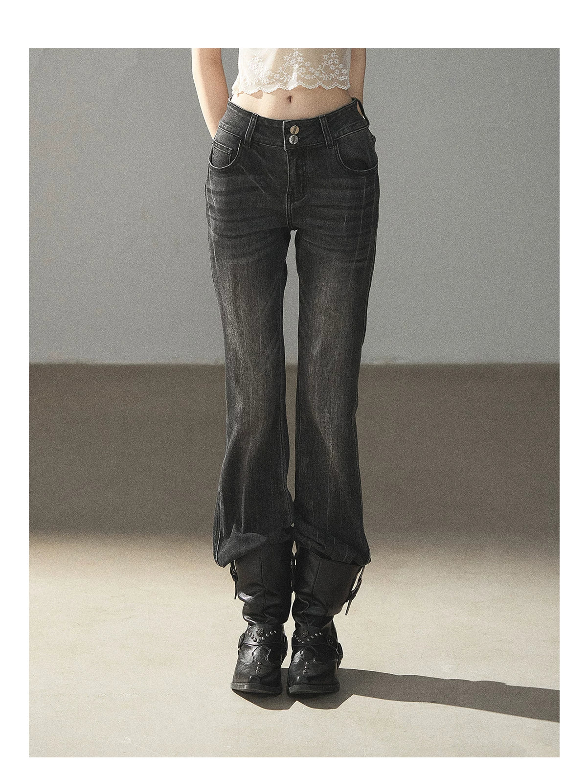 AOMALM - “Her Shoreline” American Vintage Slim Flare Jeans (Rock Black / Vintage Blue)