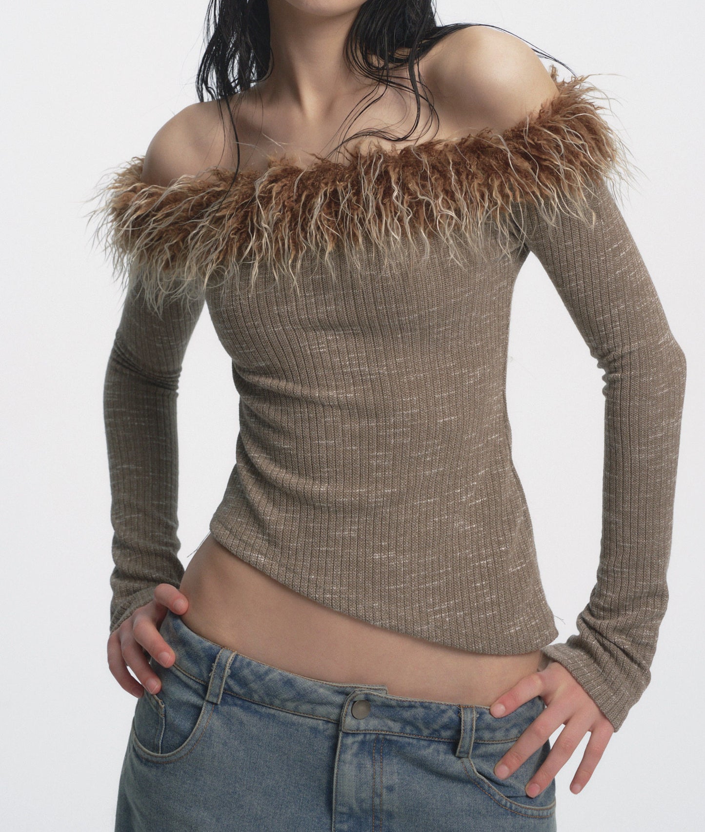 Muirgen - Feather-Trim Off-Shoulder Knit Top – Olive