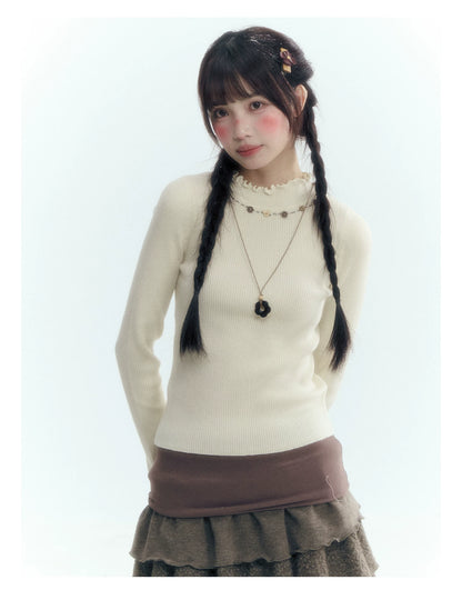 Horridale - Vintage Ruffle-Trim Wool-Blend Mock Neck Top (White Almond / Dark Gray)