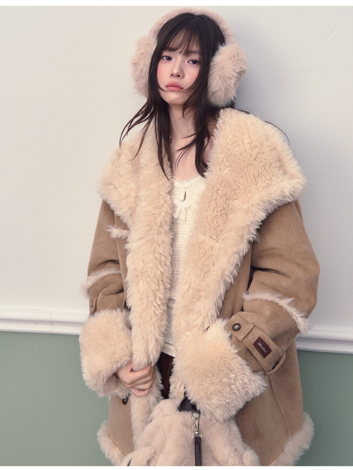 Soote Season - Oversized Korean-Style Faux Suede Shearling Collar Mid-Length Coat - Camel Brown