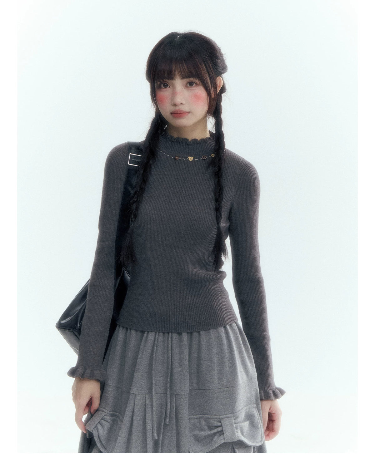 Horridale - Vintage Ruffle-Trim Wool-Blend Mock Neck Top (White Almond / Dark Gray)