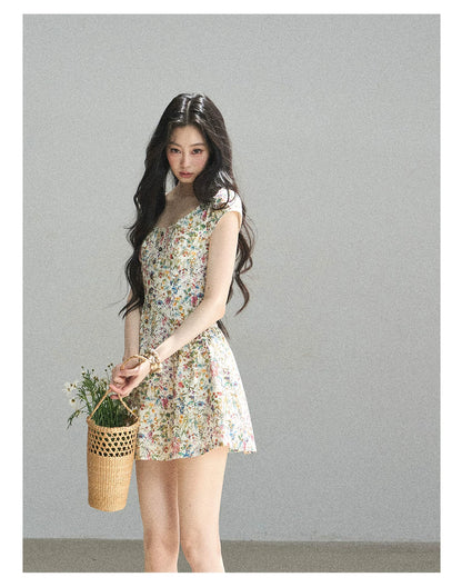 "Bloom in Full Glory" Dutch Cream Floral Puff Mini Dress