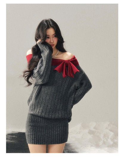 少也眼 "Snowbound Memories" Off-Shoulder Color-Block Knit Mini Dress
