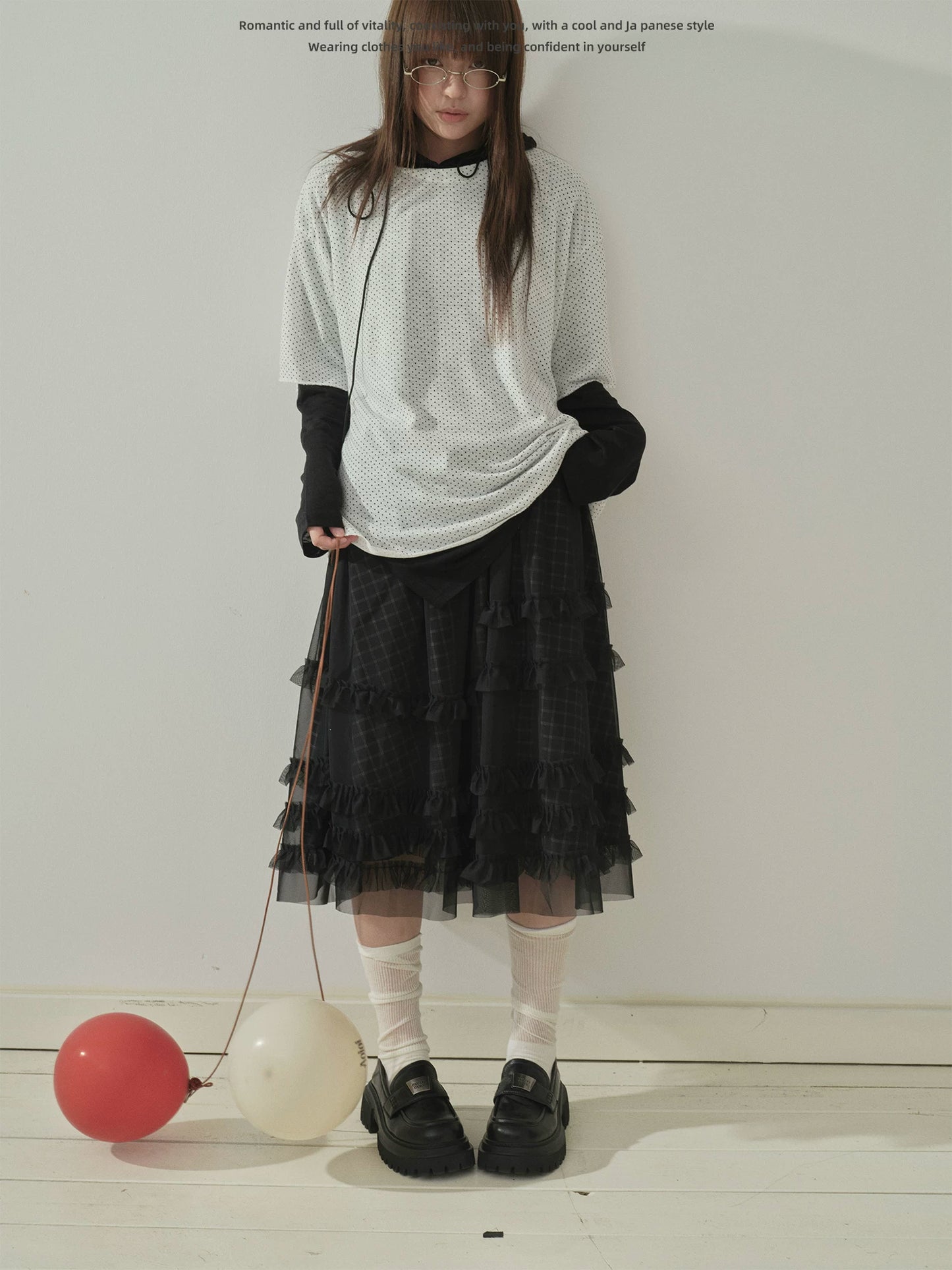 "Soft Check Layers" Plaid Mesh Midi Skirt (White Plaid / Black Plaid)