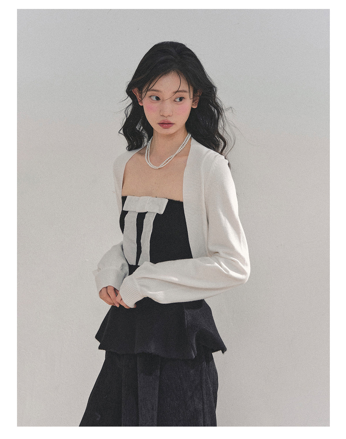 少也眼 "Lingering Warmth" Princess-Style Two-Piece Winter Set - Black/White 543545141