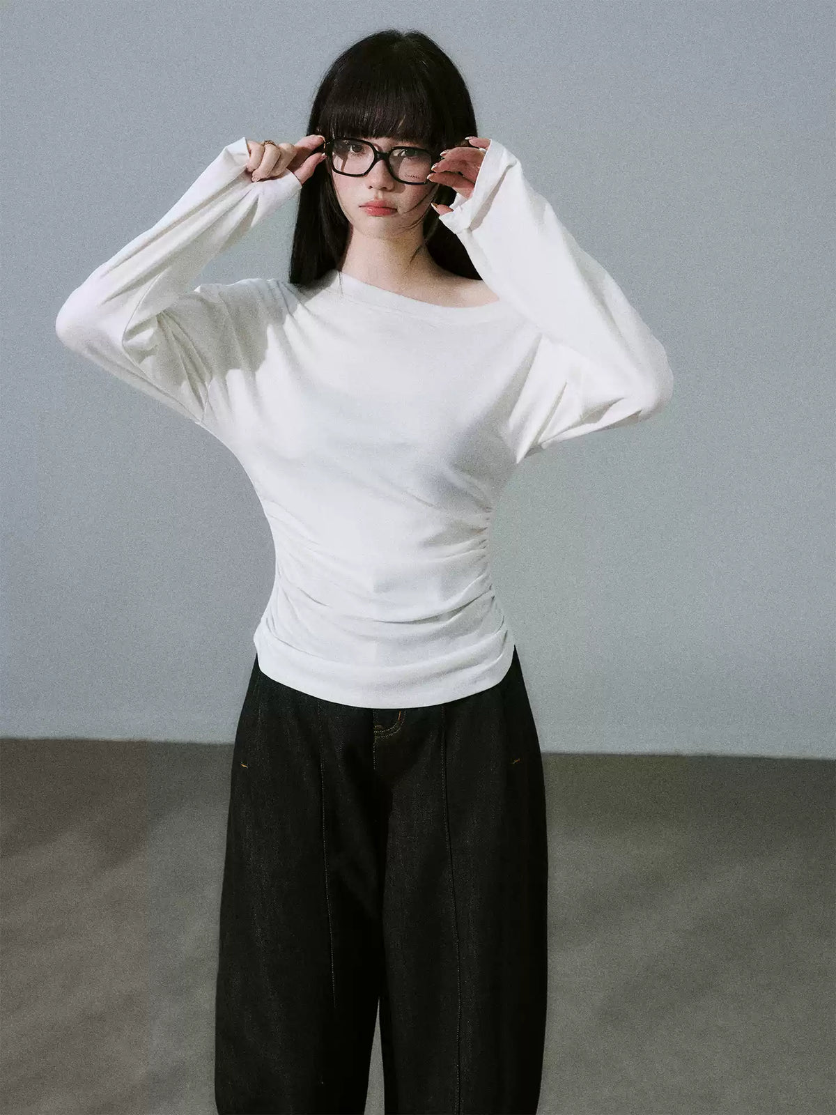 LOST FOREST - White Lyocell-Wool One-Shoulder Long Sleeve Top