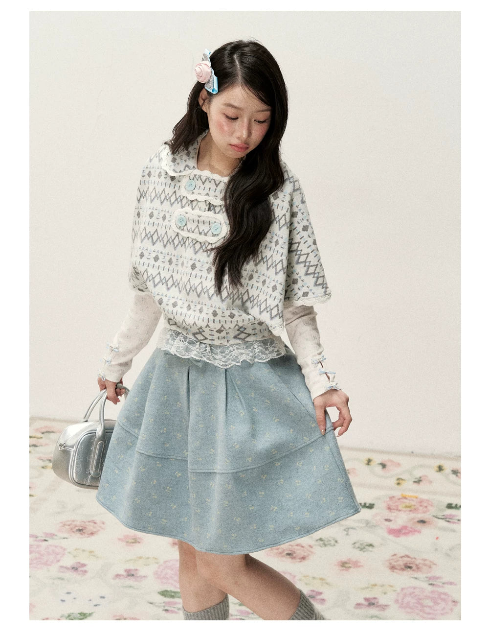 [RF] Mist Gray Argyle Jacquard Cropped Poncho-Style Pullover with Lace Trim