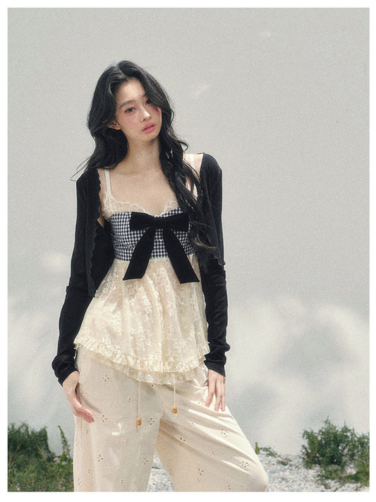 少也眼 “She Walked Through Bloom” Bow Lace Plaid Two-Piece Top Set 8543241