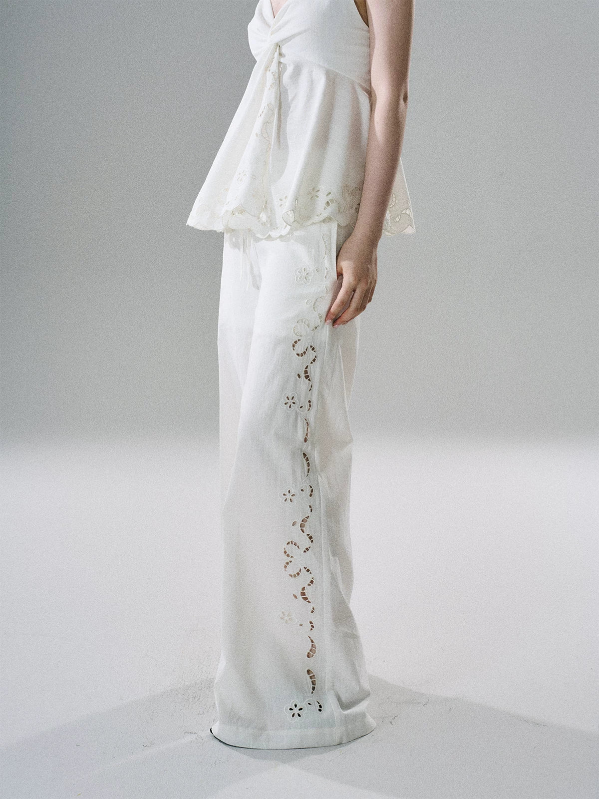 LOST FOREST - White Embroidered Linen-Blend Camisole & Wide-Leg Pants Set
