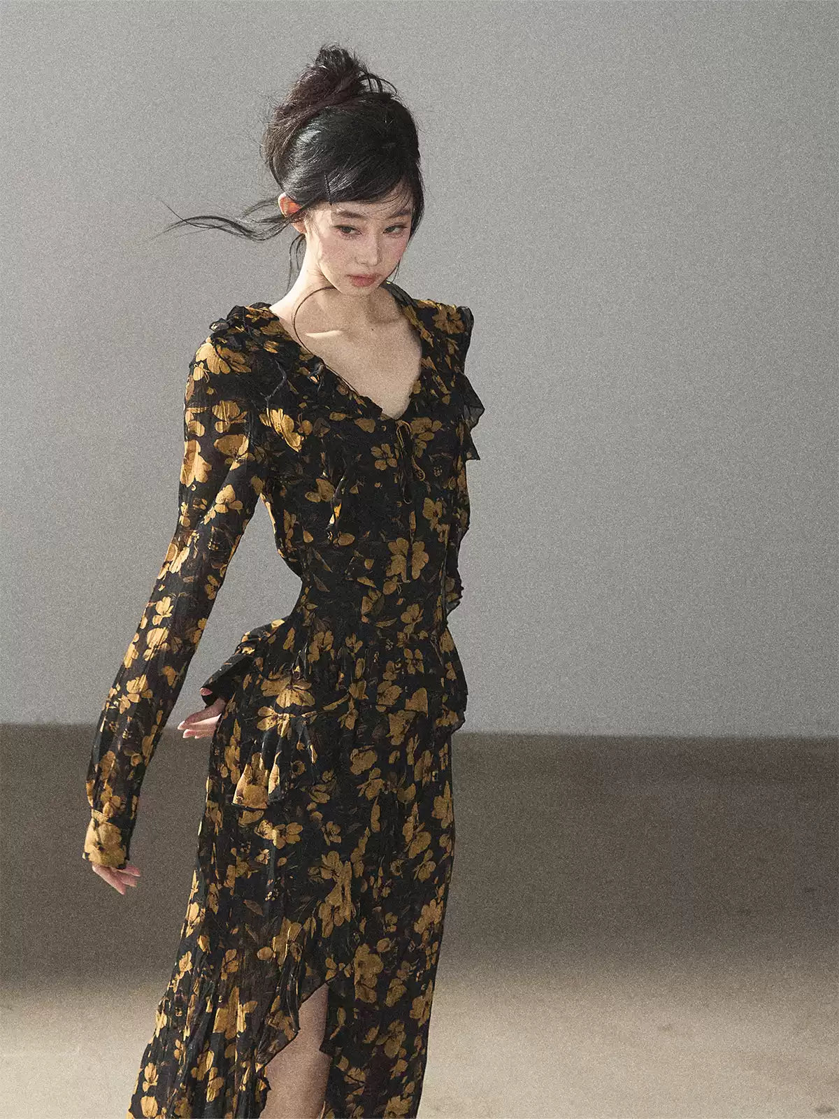 AOMALM - Black & Golden Brown Floral Ruffle Maxi Dress with High Side Slit