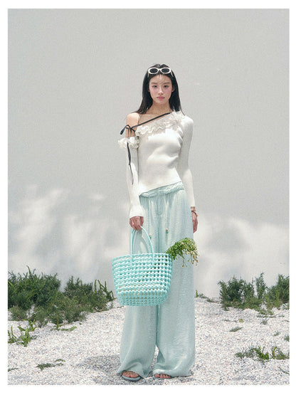 少也眼 “Hidden Softness” Apricot Asymmetric Lace-Trim Knit Cropped Top 855635