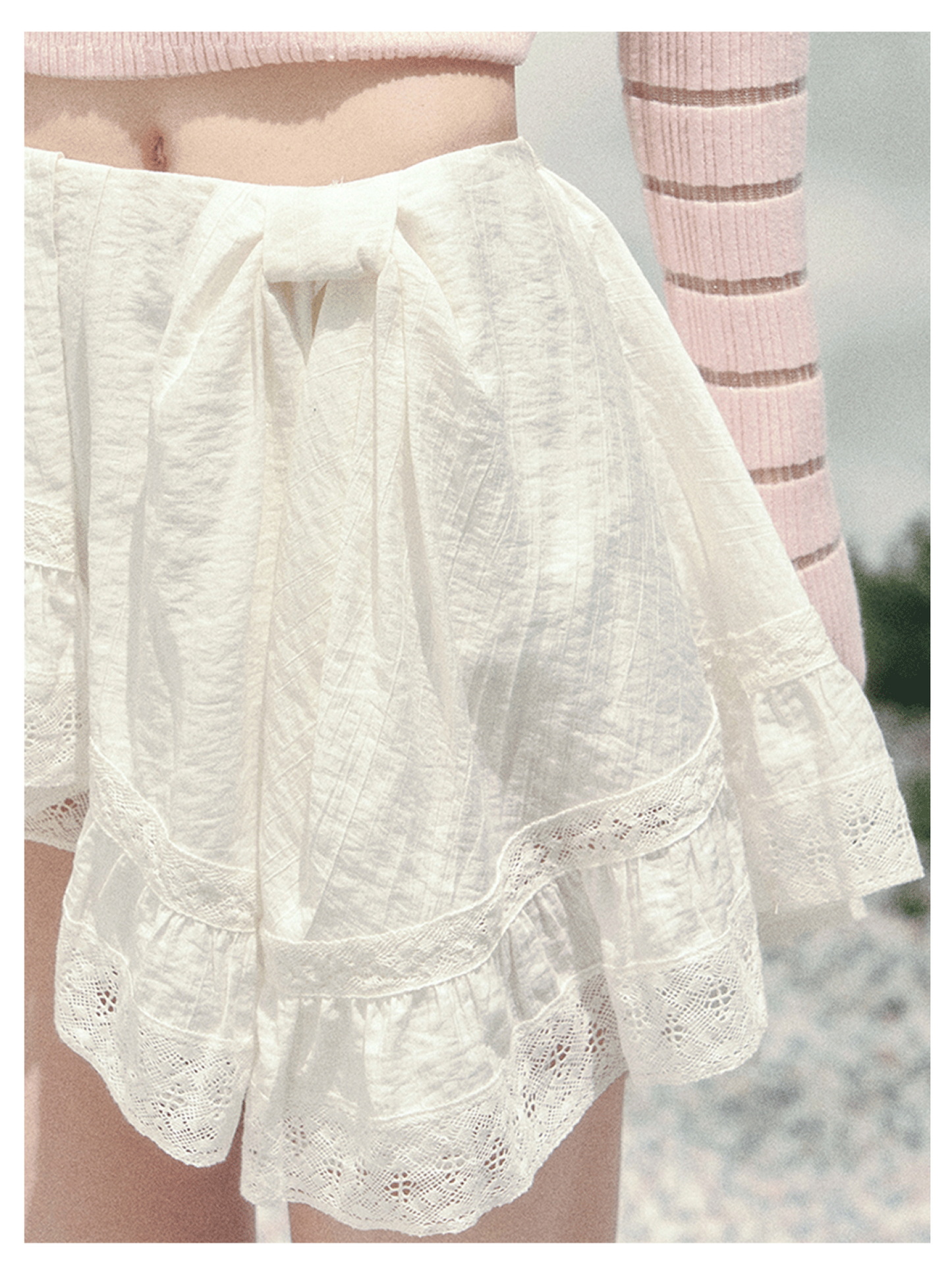 少也眼 “Ripples of Moonlight” White Irregular Chiffon Skirt 143