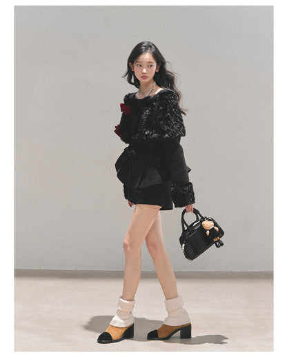 少也眼 “Drifting Through Her Dreams” – Winter Luxe Three-Piece Cape Set - Midnight Black 8746513